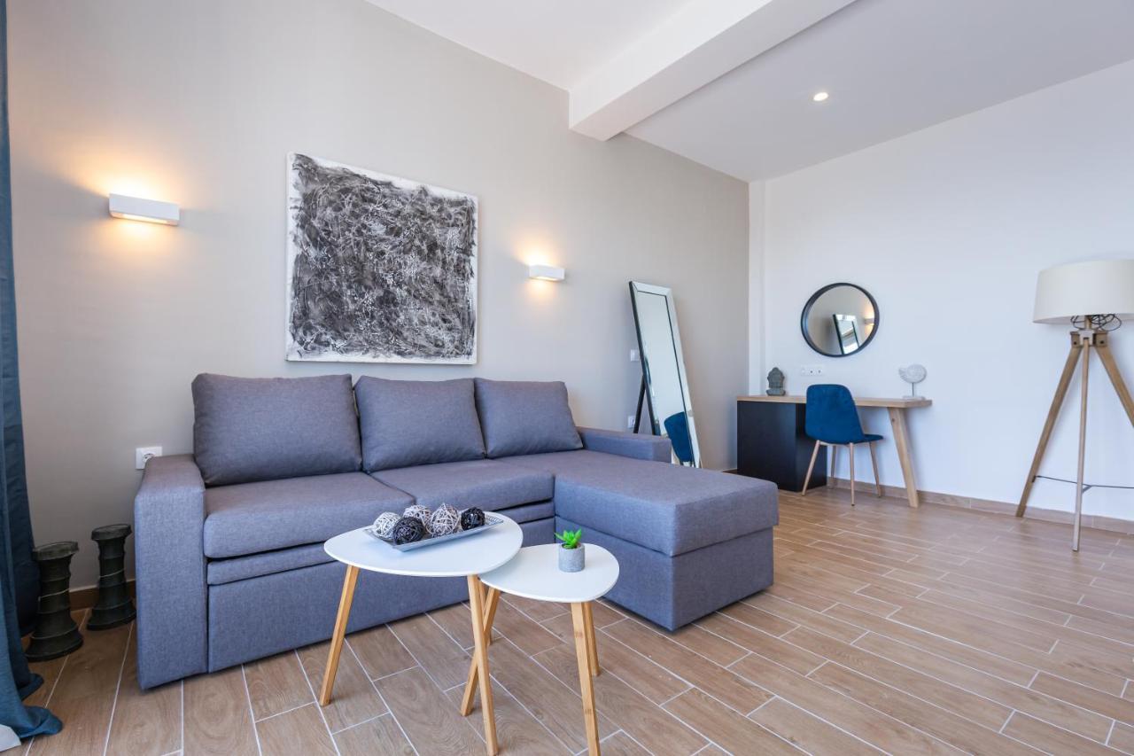 Anasa Corfu (Adults Only) Aparthotel Benitses  Exteriör bild