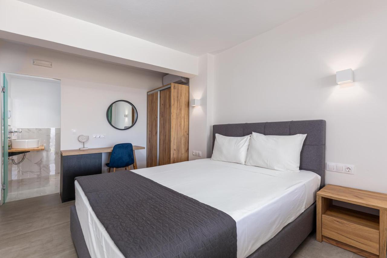 Anasa Corfu (Adults Only) Aparthotel Benitses  Rum bild