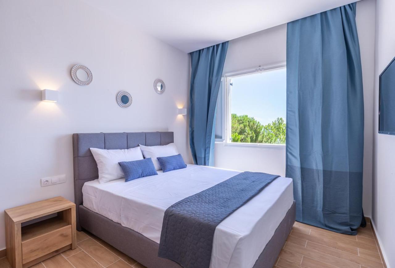 Anasa Corfu (Adults Only) Aparthotel Benitses  Exteriör bild