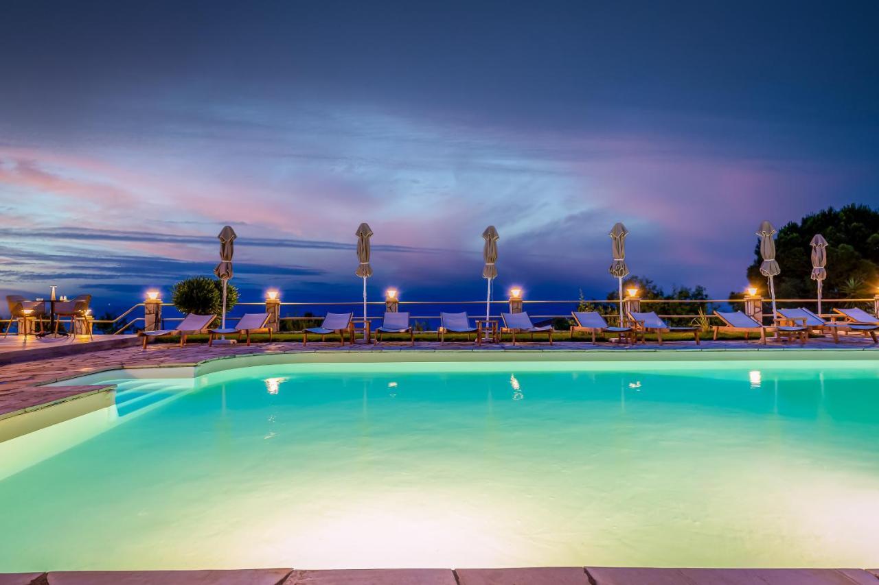 Anasa Corfu (Adults Only) Aparthotel Benitses  Exteriör bild