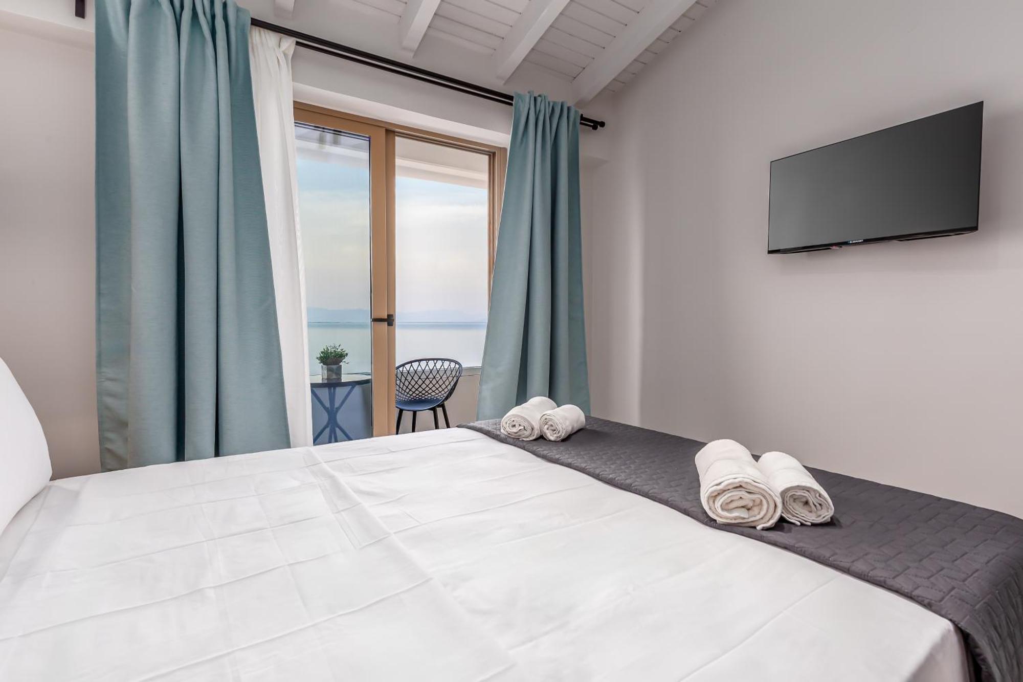 Anasa Corfu (Adults Only) Aparthotel Benitses  Exteriör bild