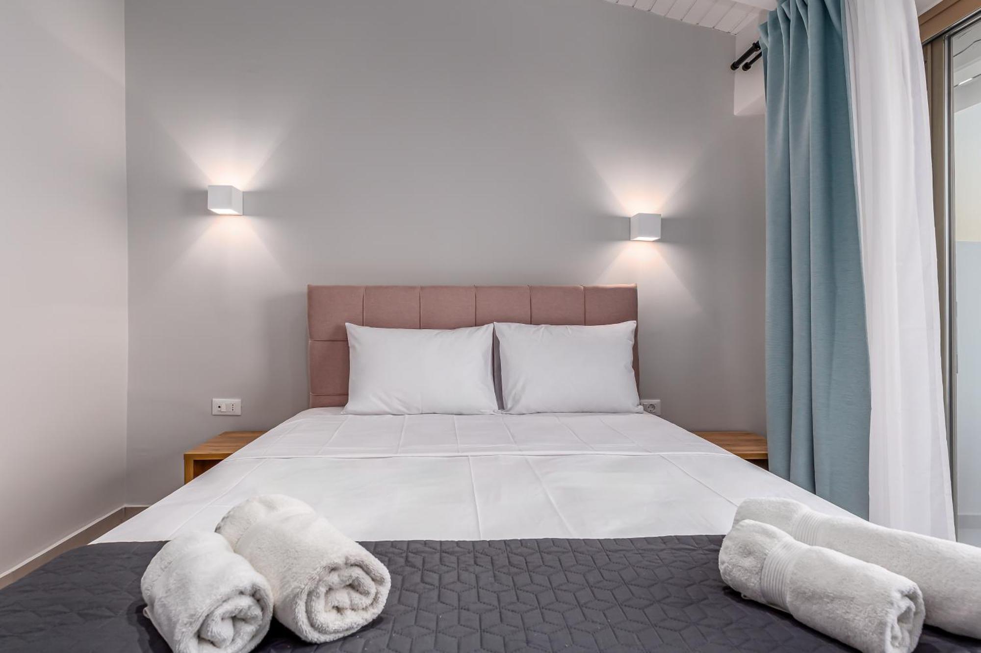 Anasa Corfu (Adults Only) Aparthotel Benitses  Exteriör bild
